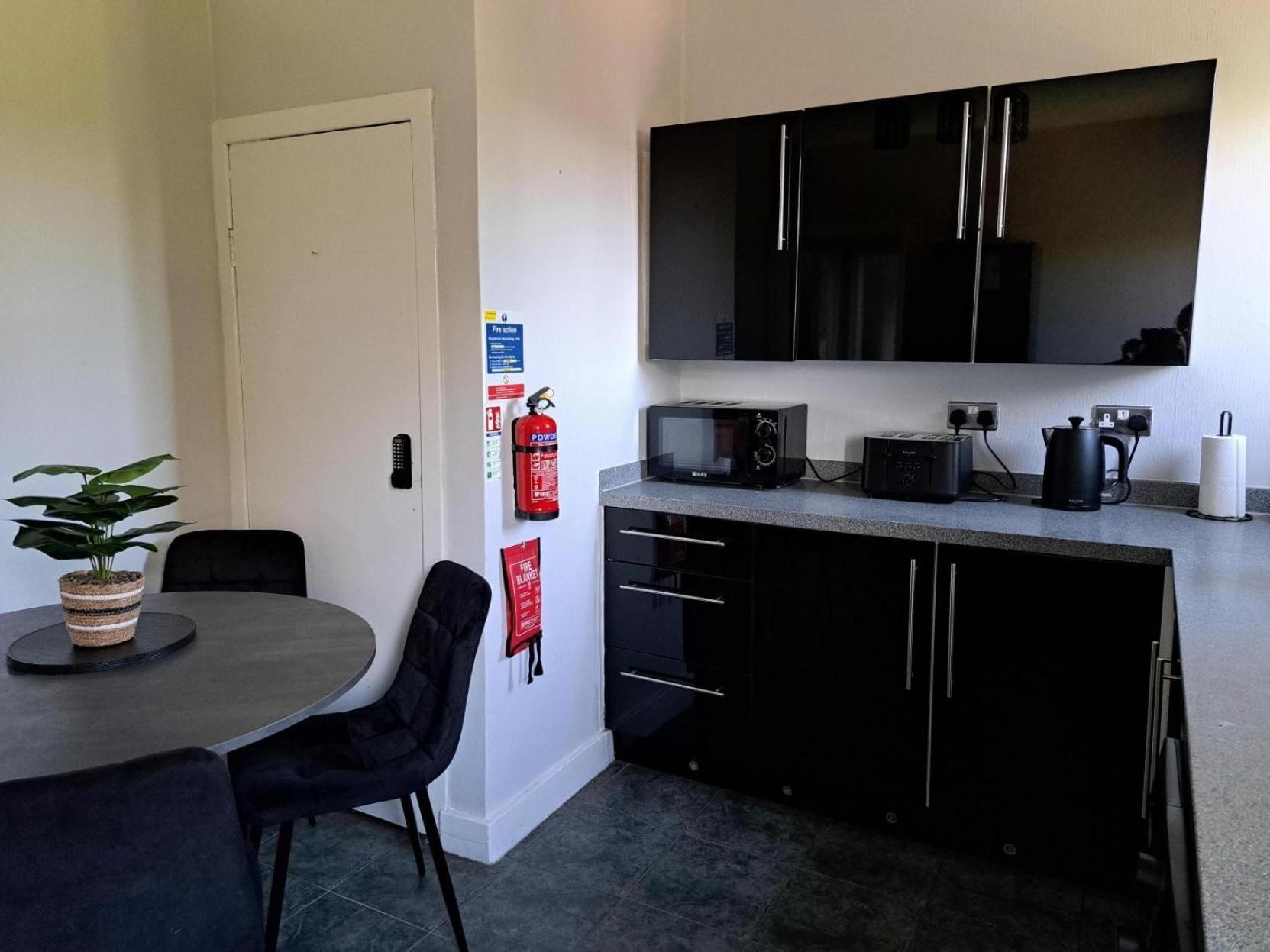Glasgow Apartment Close To The Airport Renfrew Ngoại thất bức ảnh